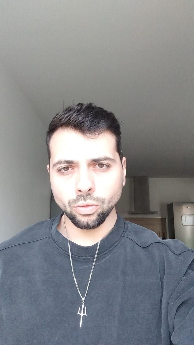 Profil de Teji