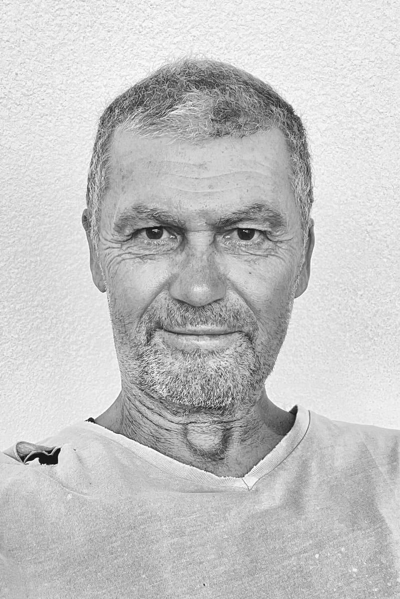 Profil de Carlo